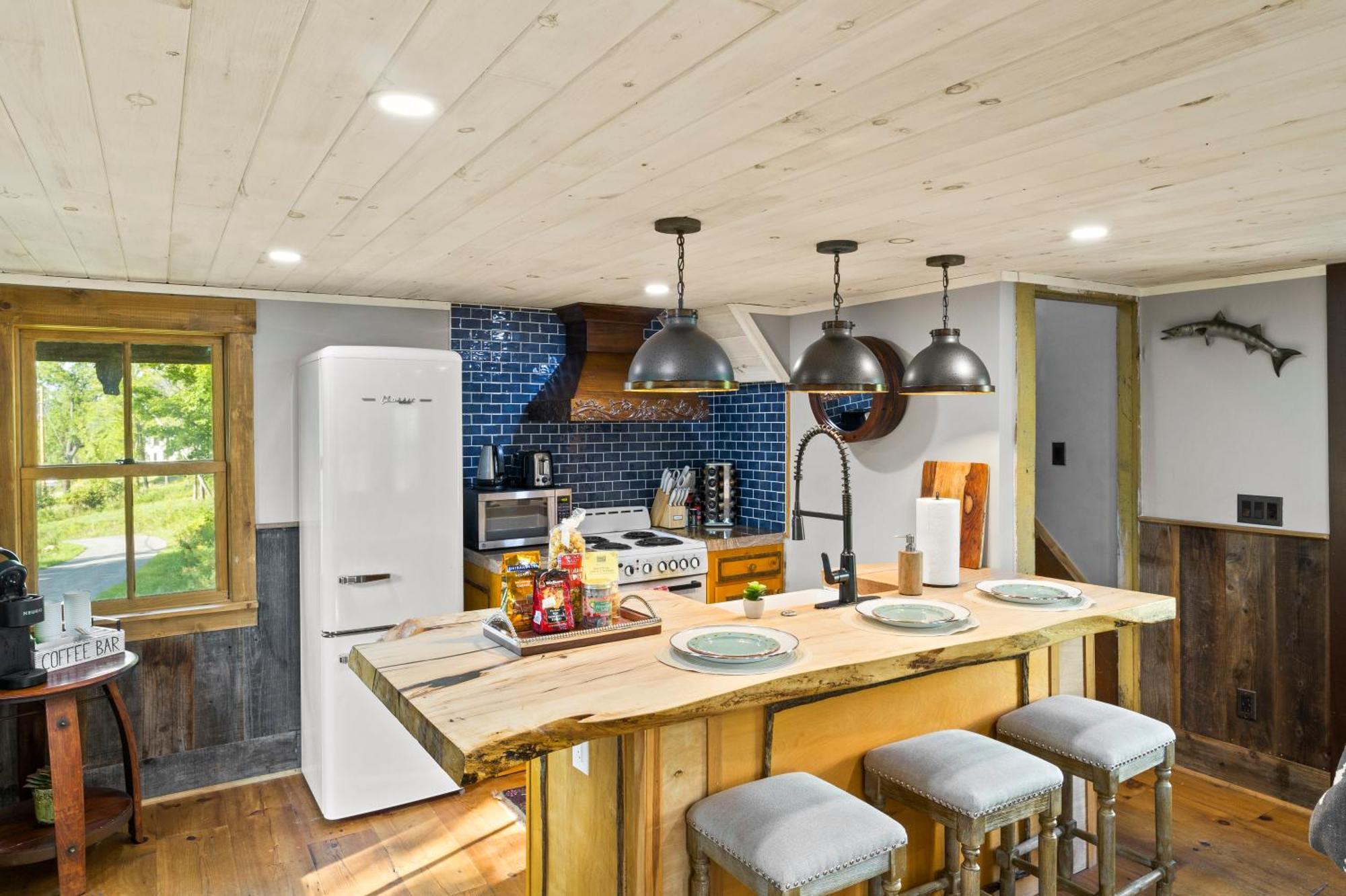 Cozy Two Bedroom Home On Canandaigua Lake Rushville Eksteriør bilde