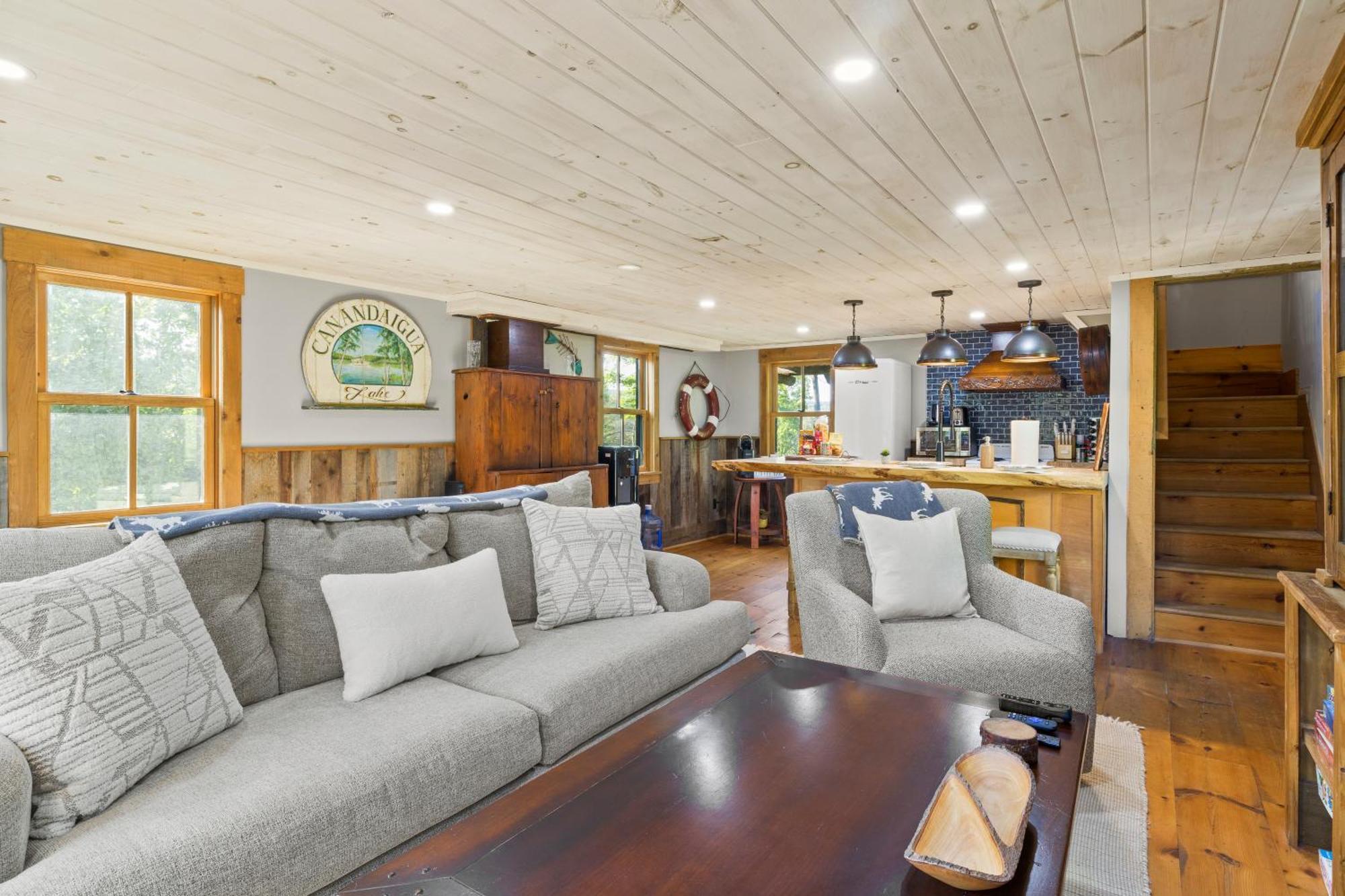 Cozy Two Bedroom Home On Canandaigua Lake Rushville Eksteriør bilde